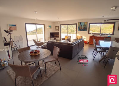 Maison - 160 m² - 6 pièces