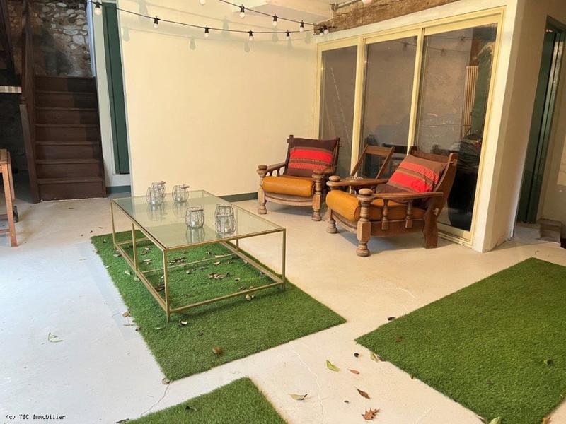 Maison de ville - 201 m² - 7 pièces