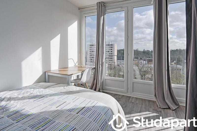 Chambre - 11 m² - 1 pièce