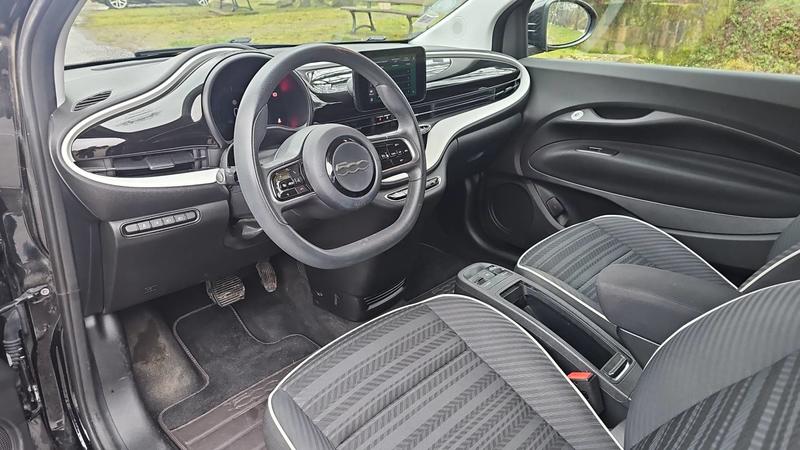 Fiat 500 118 42kWh Passion