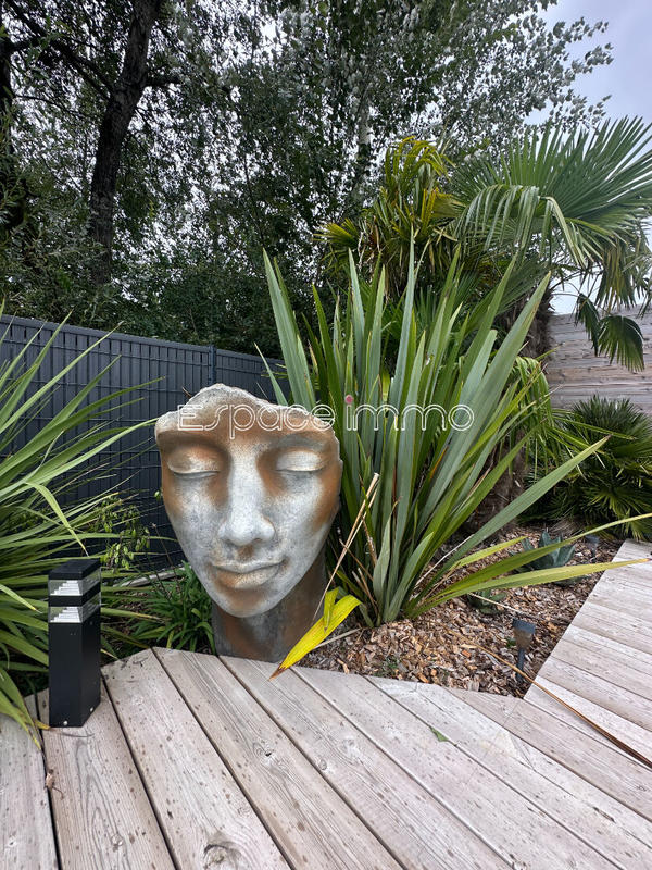 Maison - 123 m² - 7 pièces