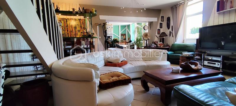 Propriété - 174 m² - 7 pièces