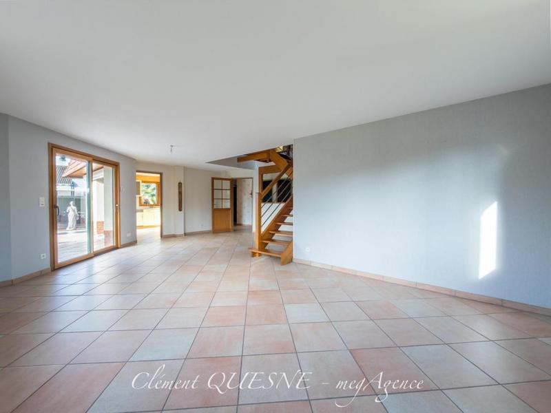 Maison - 149 m² - 6 pièces