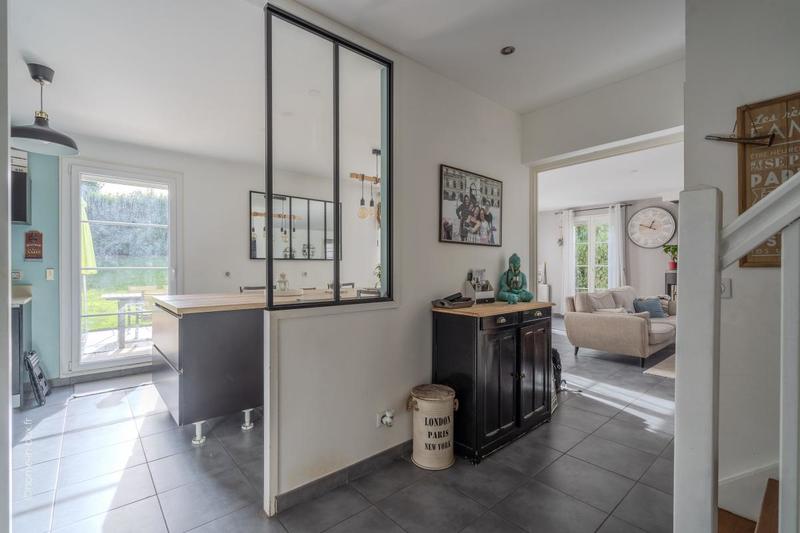 Maison - 170 m² - 8 pièces