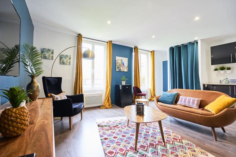 Appartement - 102 m² - 6 pièces