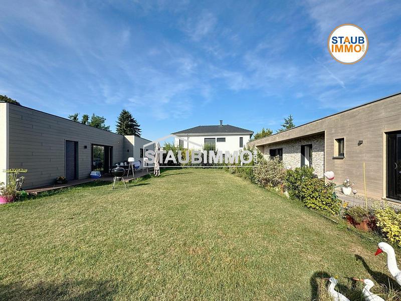 Maison - 195 m² - 7 pièces