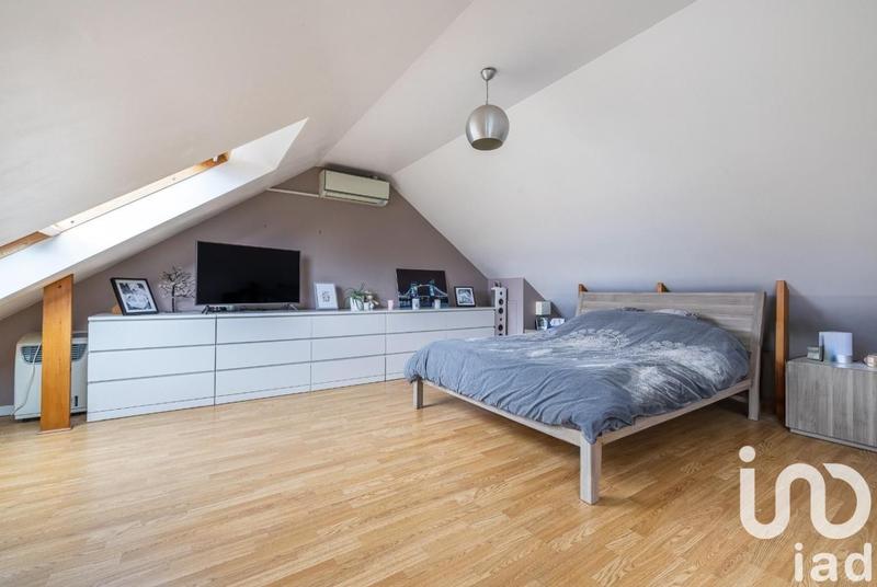 Maison - 144 m² - 7 pièces