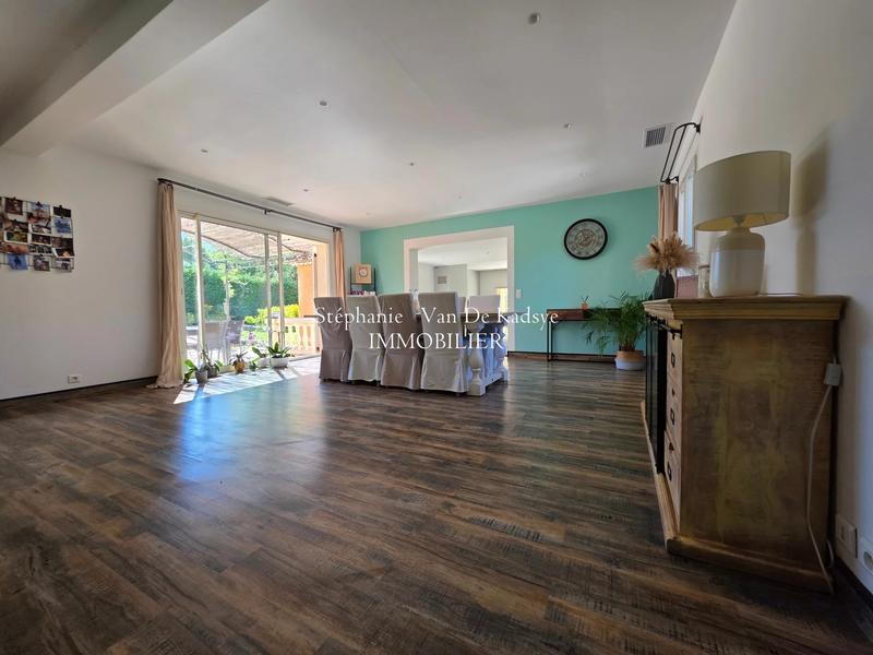 Villa - 166 m² - 5 pièces