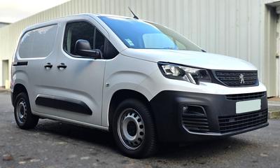 Peugeot Partner 1° Main 1.5 b Hdi 100cv Premium 650kg 2 Places