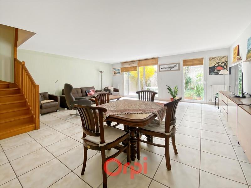 Maison - 168 m² - 6 pièces