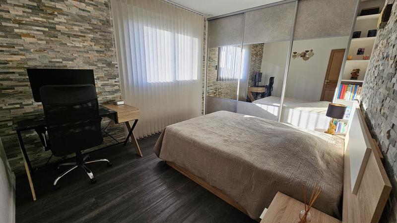 Maison - 203 m² - 7 pièces