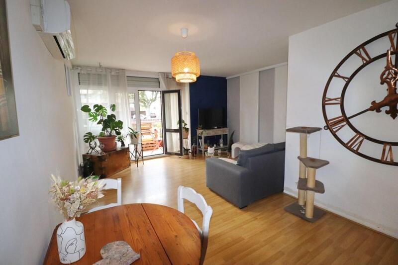 Appartement - 90 m² - 4 pièces