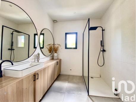 Maison - 160 m² - 5 pièces