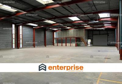Local d'activité / Entrepôt - 800 m²