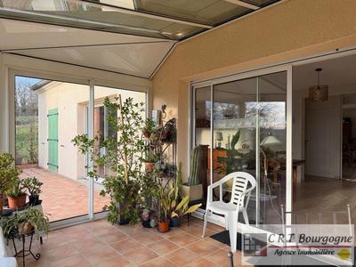 Maison - 202 m² - 7 pièces