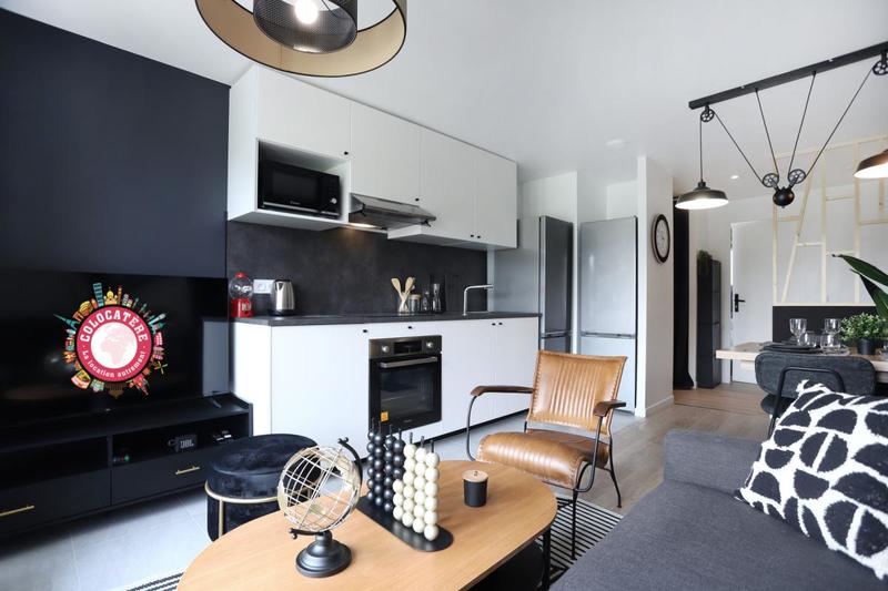 Appartement - 81 m² - 6 pièces