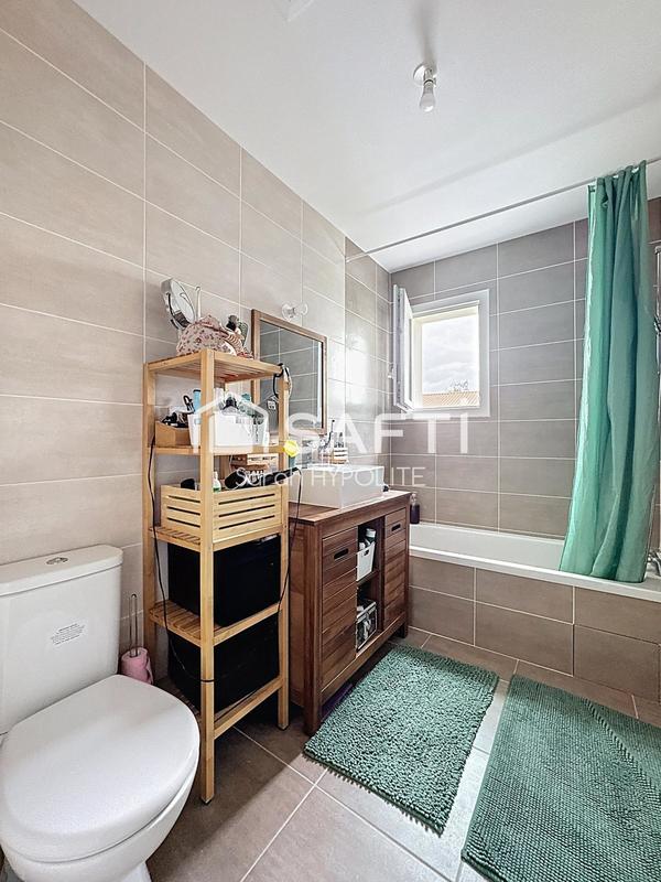 Maison - 92 m² - 5 pièces