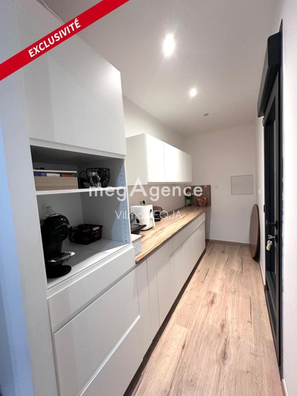 Maison - 180 m² - 5 pièces