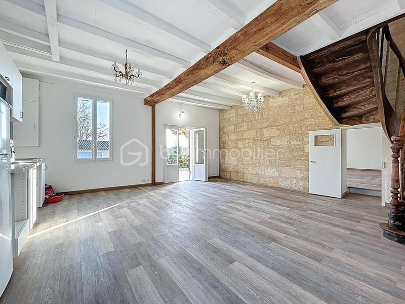 Maison en pierre - 170 m² - 8 pièces