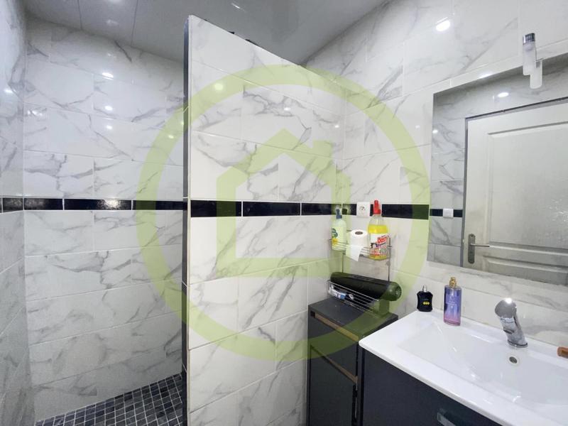 Maison - 77 m² - 4 pièces