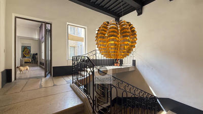 Appartement - 358 m² - 9 pièces