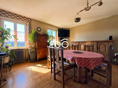 Appartement - 172 m² - 6 pièces