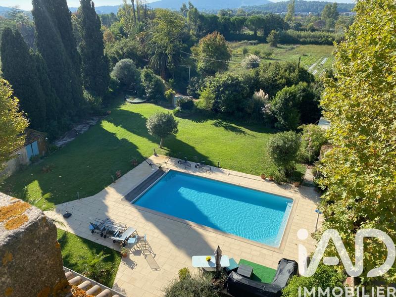 Bastide - 389 m² - 18 pièces