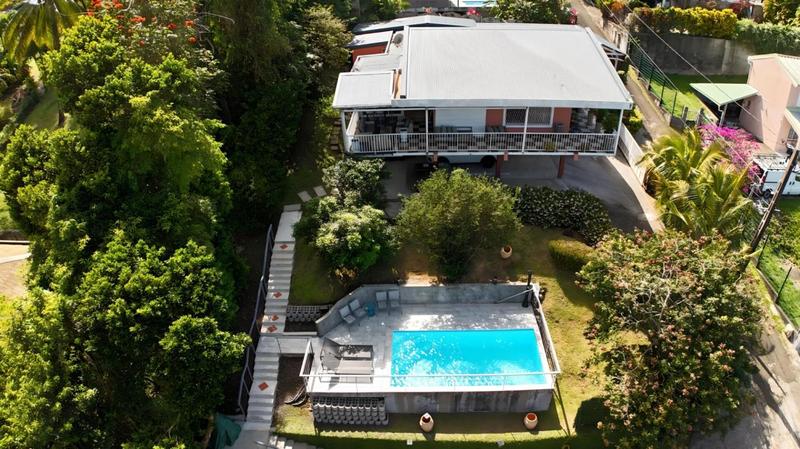 Maison - 153 m² - 5 pièces