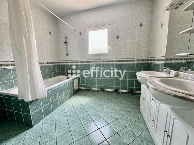 Maison - 118 m² - 6 pièces