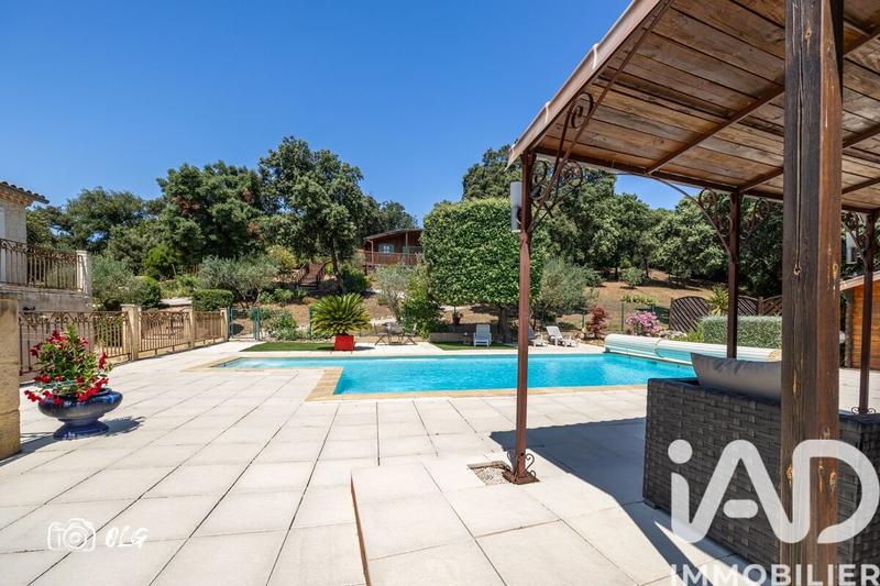 Maison - 162 m² - 5 pièces