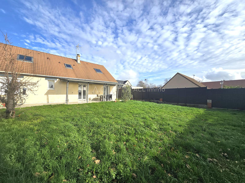 Maison - 128 m² - 7 pièces