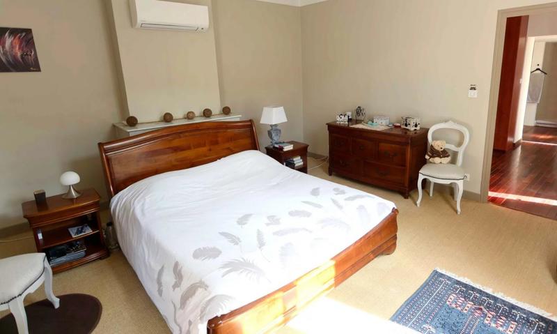 Maison de maîtres - 213 m² - 7 pièces