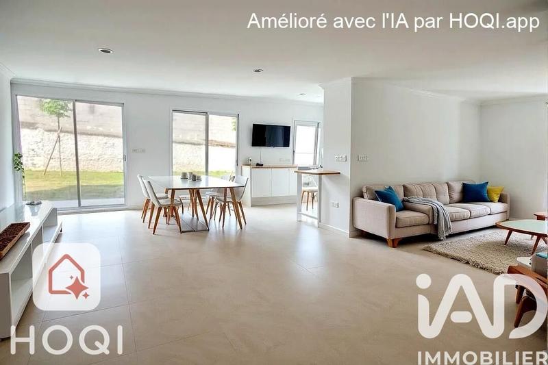Maison - 225 m² - 9 pièces