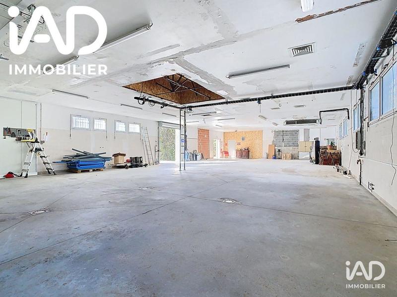 Local commercial - 307 m²