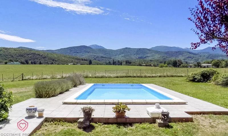 Maison - 166 m² - 7 pièces