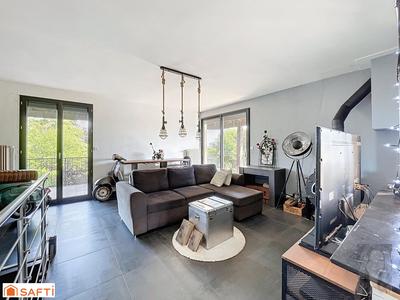 Maison - 136 m² - 6 pièces