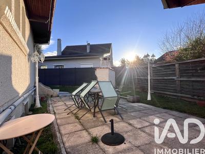 Maison - 160 m² - 4 pièces