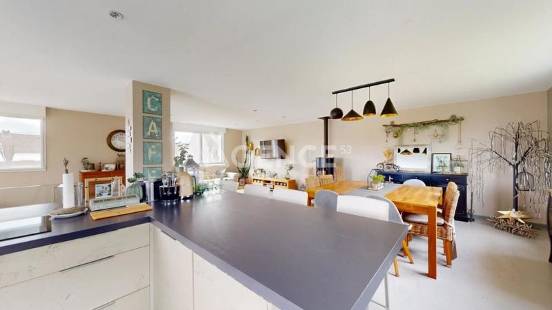 Maison - 149 m² - 4 pièces