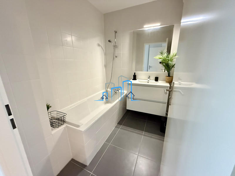 Appartement - 72 m² - 4 pièces