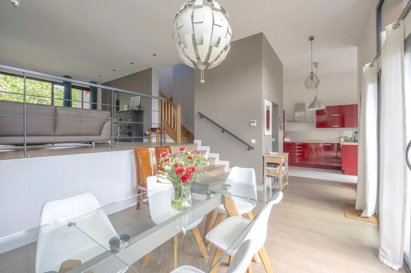 Maison - 142 m² - 6 pièces