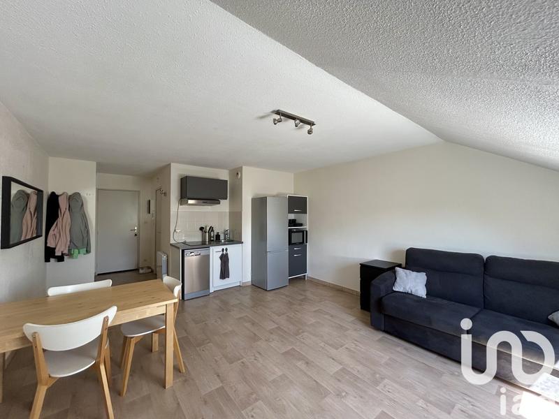 Studio - 30 m² - 1 pièce