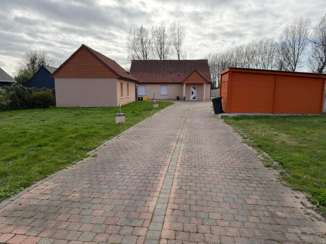 Propriété - 137 m² - 5 pièces