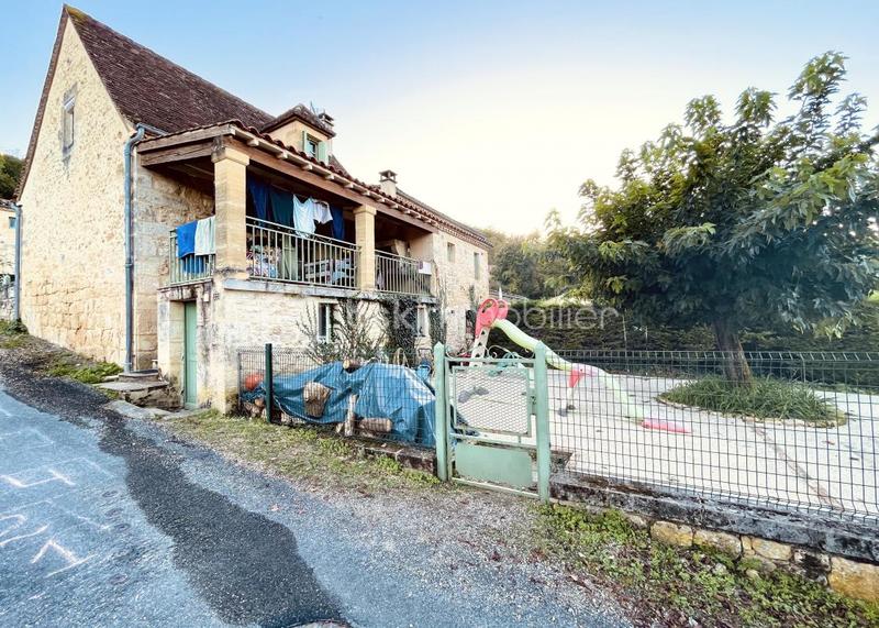 Maison en pierre - 304 m² - 16 pièces