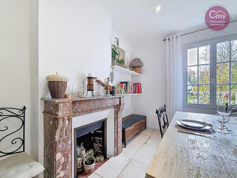 Maison - 229 m² - 7 pièces