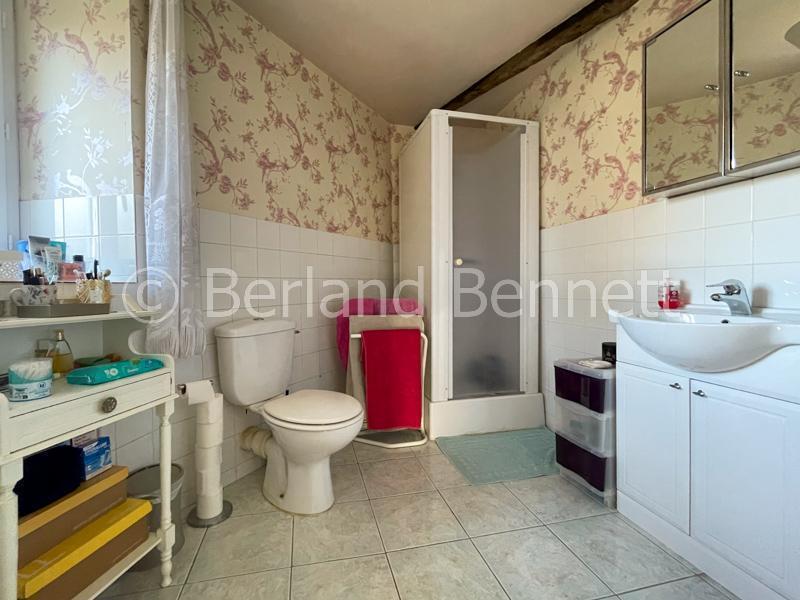 Maison en pierre - 215 m² - 7 pièces