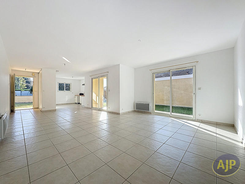 Maison - 116 m² - 4 pièces