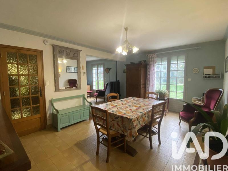 Maison - 98 m² - 5 pièces