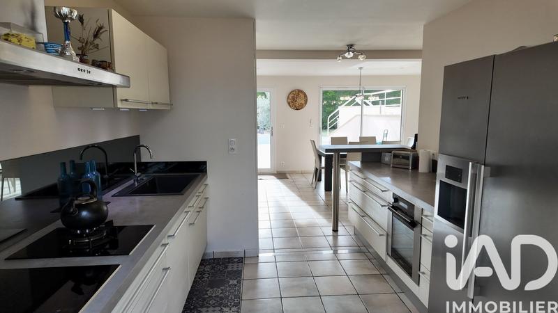 Maison - 145 m² - 6 pièces