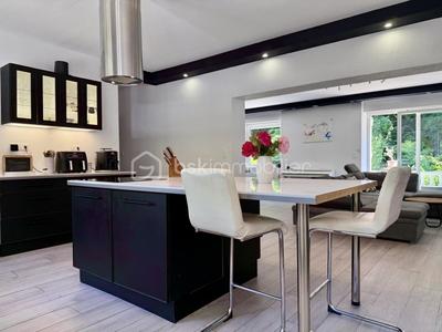 Maison - 134 m² - 5 pièces