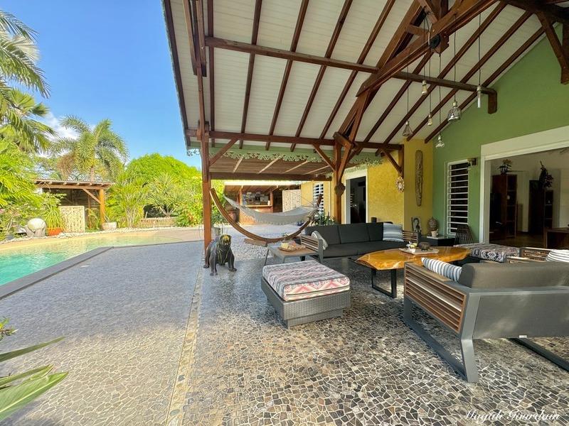 Local commercial - 540 m² - 4 pièces